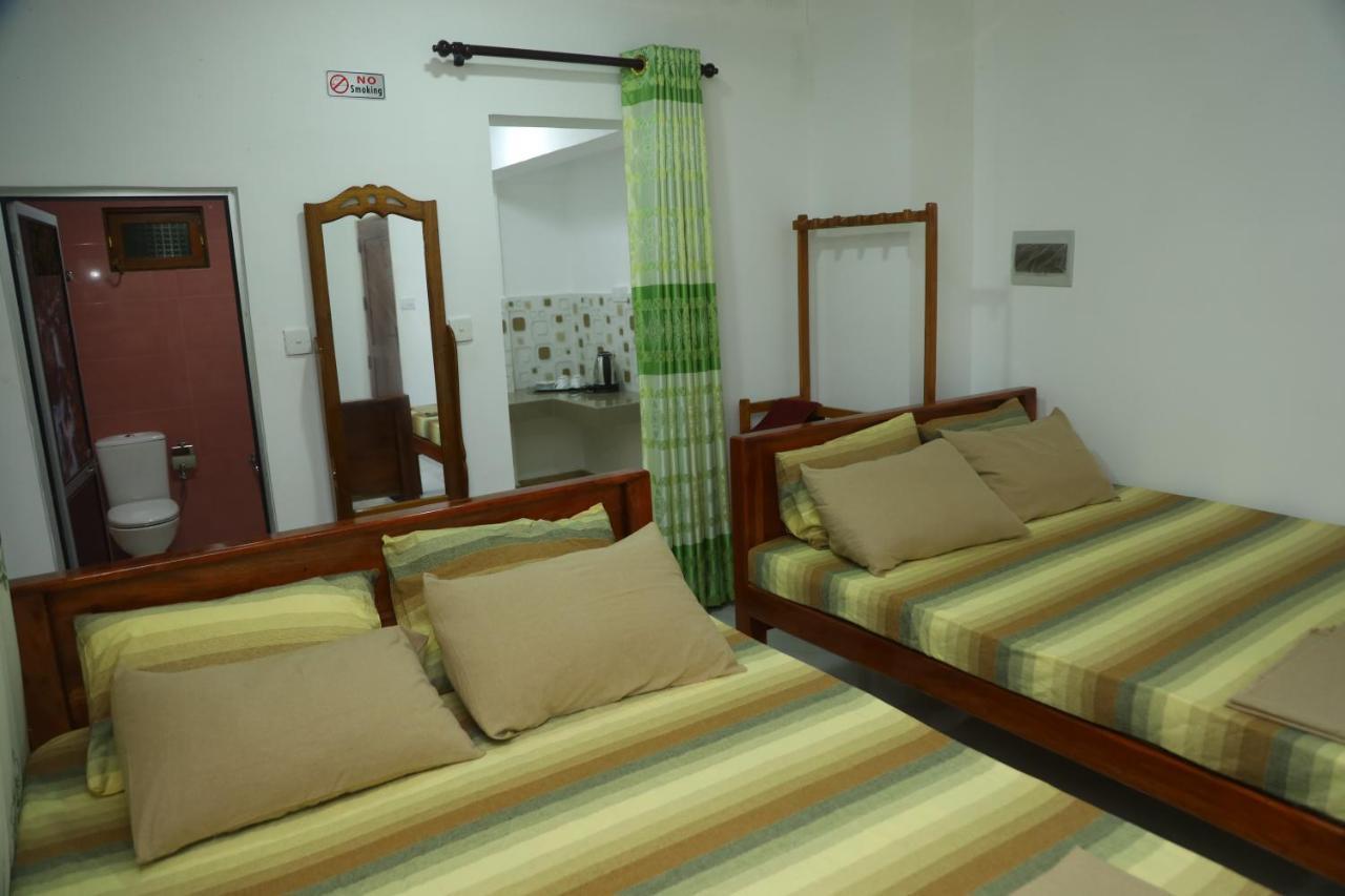 Forest View Home Stay Anuradhapura Esterno foto