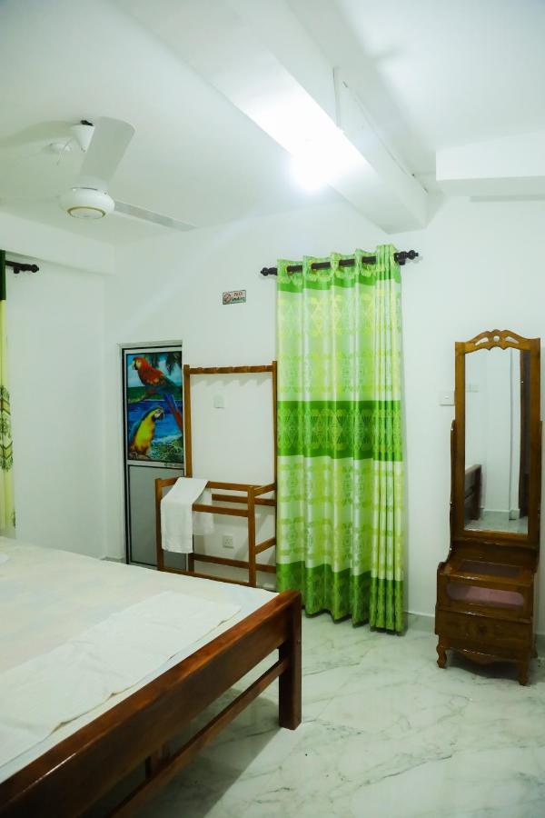Forest View Home Stay Anuradhapura Esterno foto