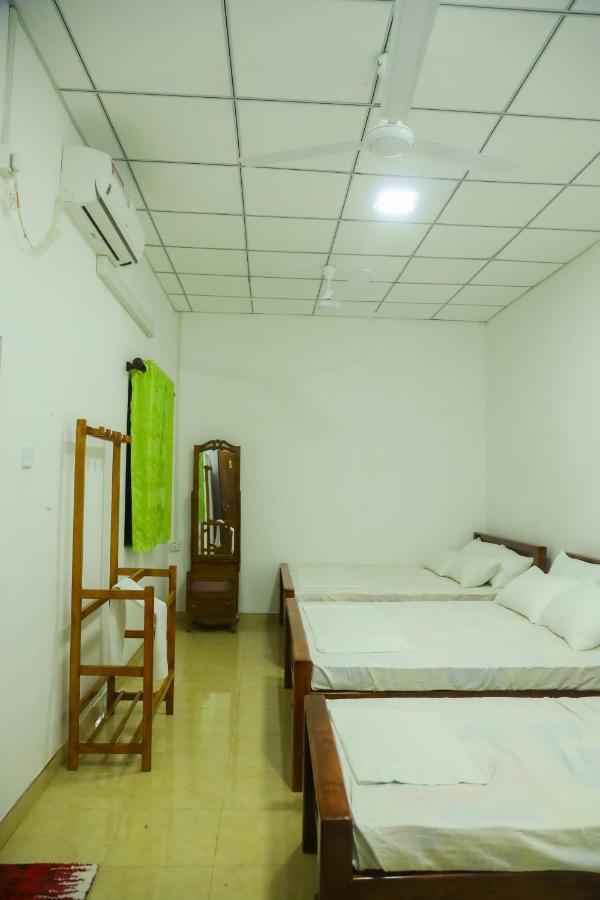 Forest View Home Stay Anuradhapura Esterno foto